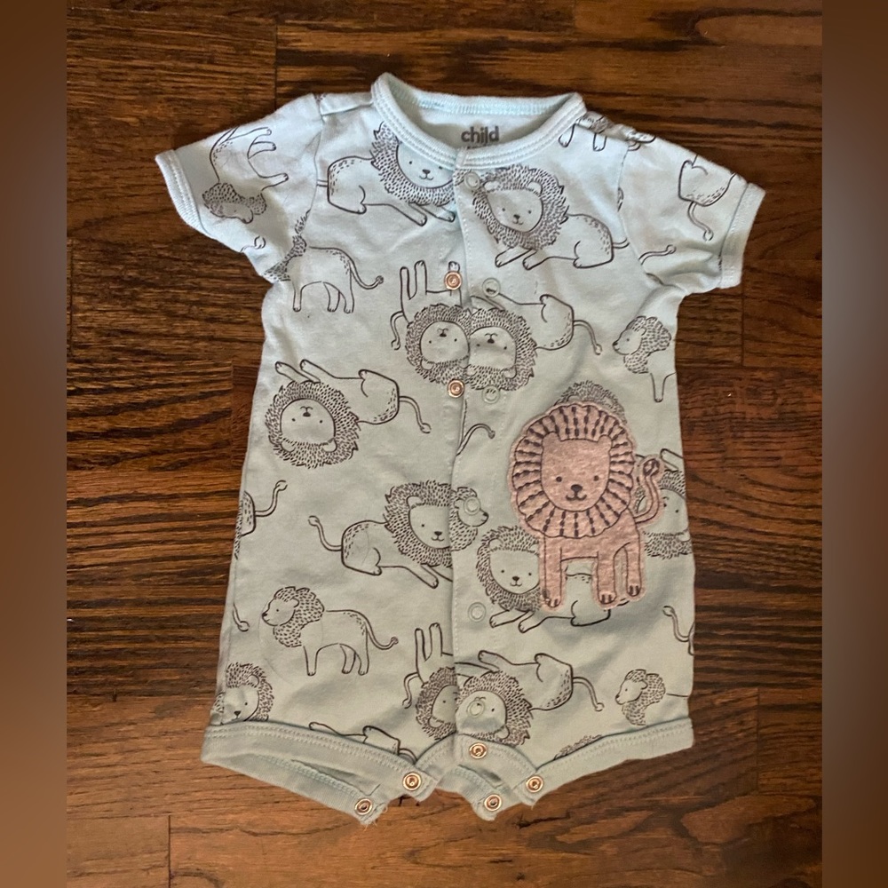 Child of Mine baby romper size 0-3 months lion